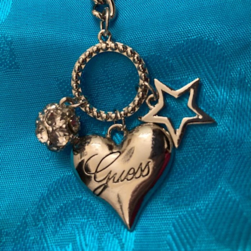 NWOT - Vintage Guess Toggle Silver Tone Link Bracelet With Logo Heart Link Charm
